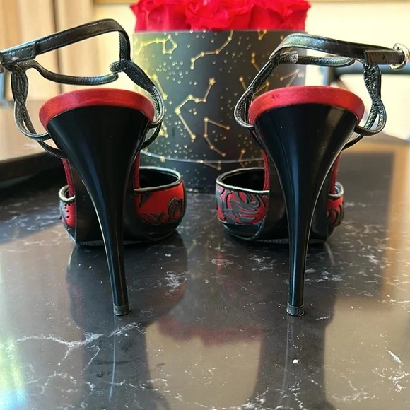 Casadei vintage red pumps - Picture 7 of 10